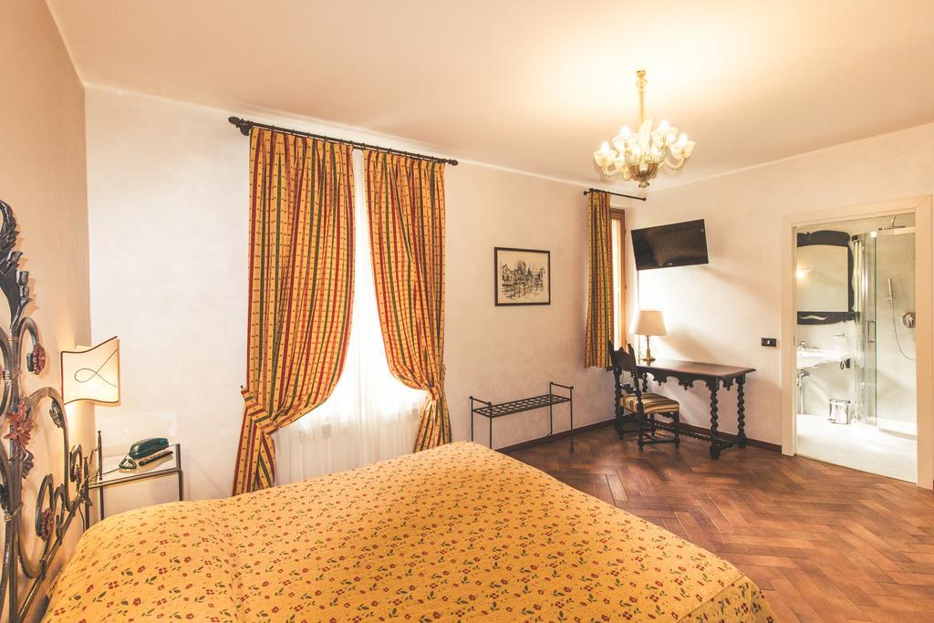 Hotel La Valletta Relais 2*
